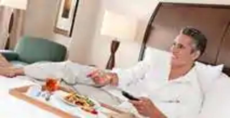Hilton Garden Inn Topeka Ngoại thất bức ảnh